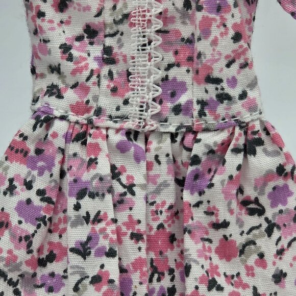 Barbie Career Outfit Fashion Pack: Musician Look Denim Dress & Floral Dress Set - Picture 2 of 7